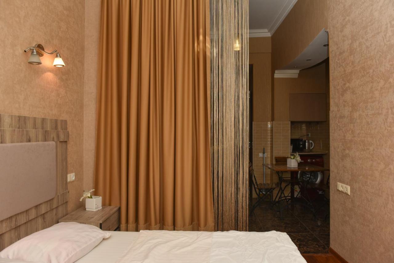Apartment Elizabeth In Old Tbilisi Exteriör bild